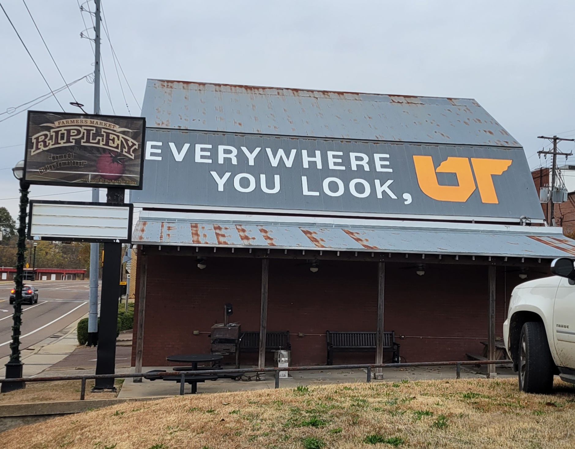 Ripley’s Farmers Market Marks 47th Mural in “Everywhere You Look, UT” Campaign