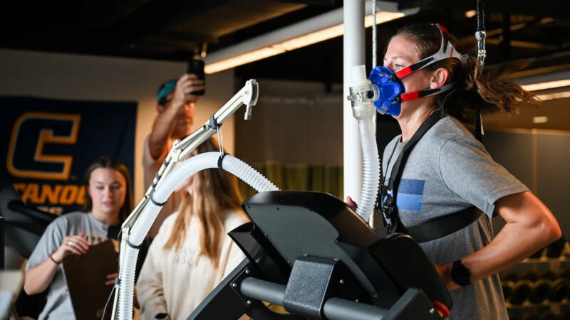 HHP faculty and students administer a treadmill test in the UTC Sports Lab. Photo by Angela Foster.