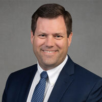 Austin Oakes headshot