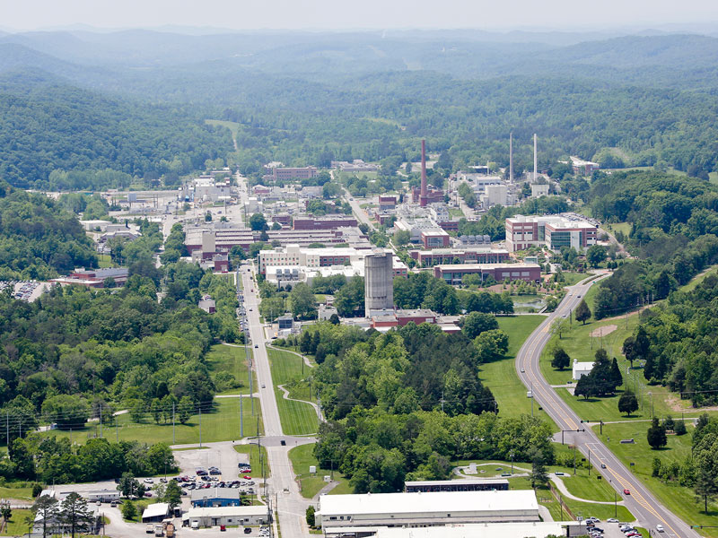 Aerial photograph of the ORNL factility.