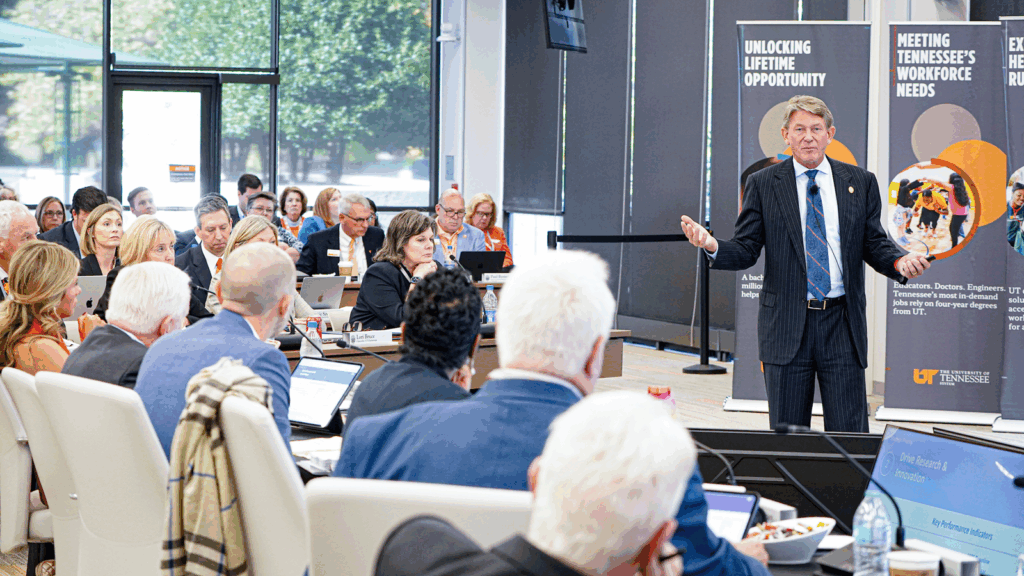 UT President Randy Boyd speaking at the BOT Fall Board Meeting.